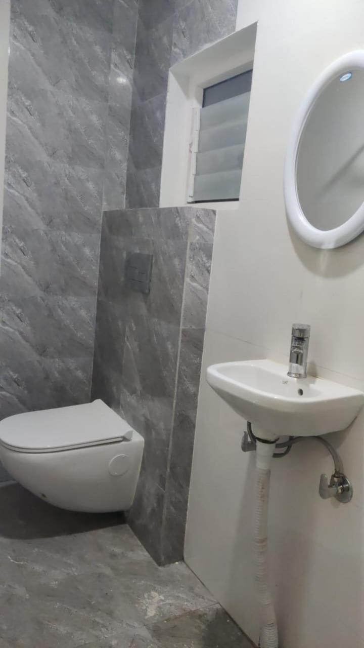 Royal Inn Guwahati Eksteriør bilde