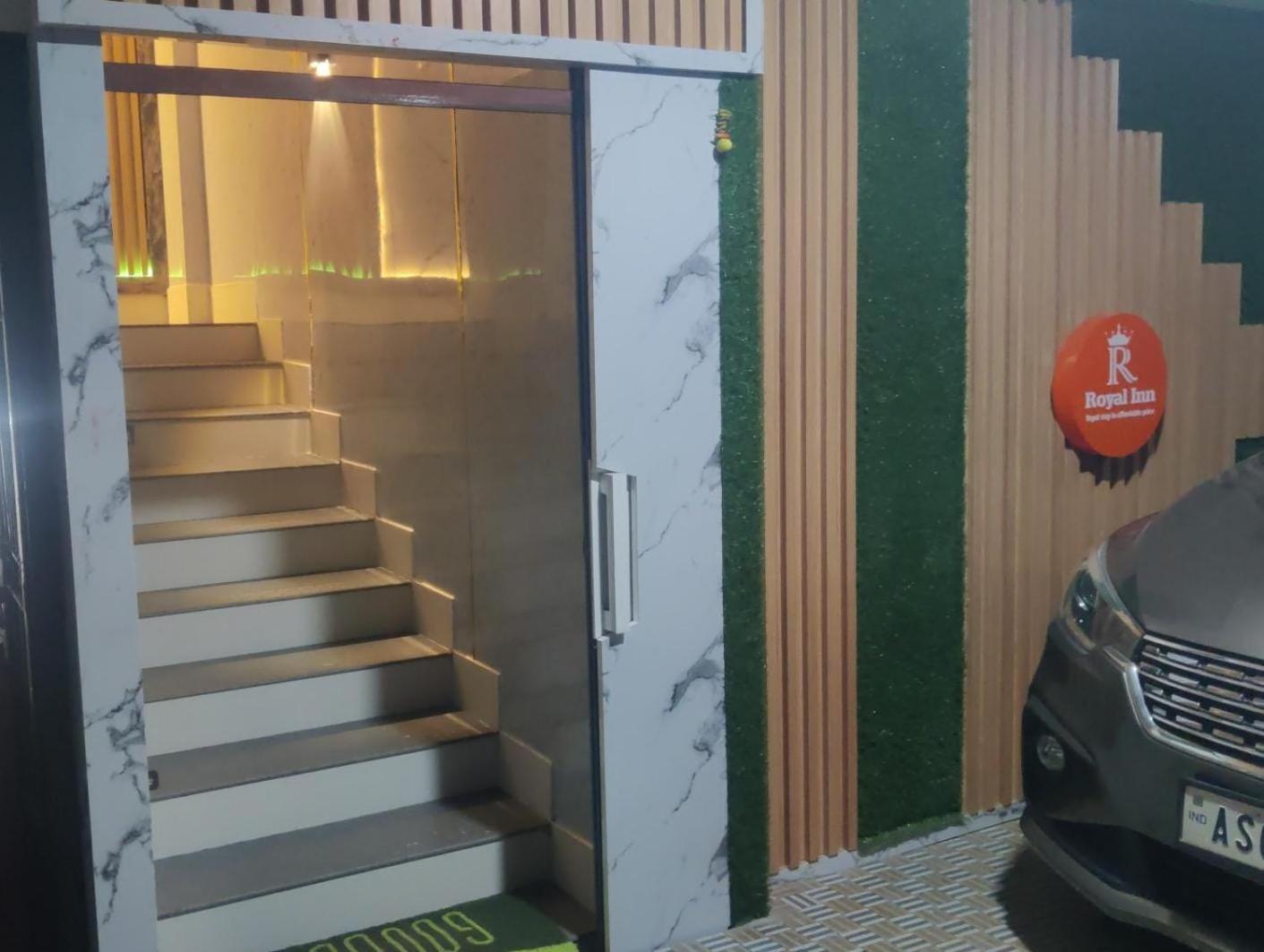 Royal Inn Guwahati Eksteriør bilde
